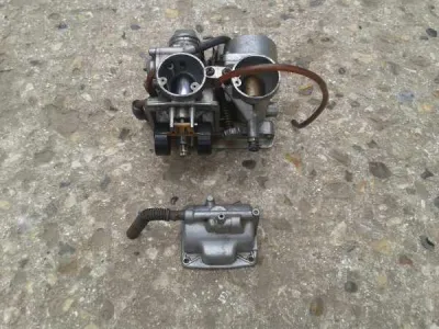 Rampe carburateur yamaha 600 xt 1986 - photo 4