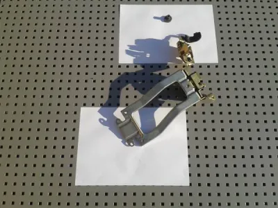 Mécanisme de coffre honda pc800 pacific coast 1998 - Équipements Moto