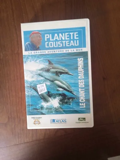 Vhs " le chant des dauphins " - CD, DVD & Vinyles - Saint-Satur (18300)