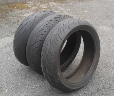 Pneus arriére michelin d occasion 180/55/zr17 - photo 4