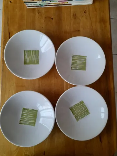 Lot 4 assiettes creuses en céramique - Collection - Saint-Satur (18300)