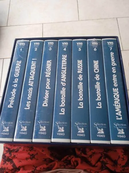 Coffret vhs " pourquoi nous combattons " - CD, DVD & Vinyles - Saint-Satur (18300)