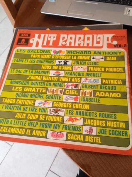 33 t " hit parade vol.2 " - CD, DVD & Vinyles - Saint-Satur (18300)