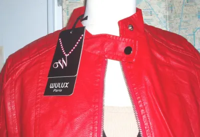 Veste neuve en simili-cuir design Italien - photo 3