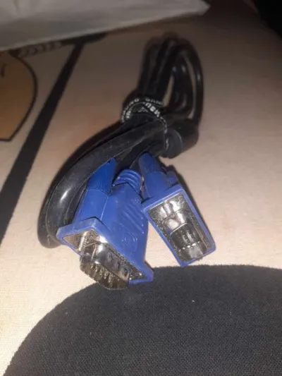 Cable vga femelle vers vga femelle - Informatique - Saint-Satur (18300)