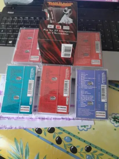 Cassette audio " accordéon " - photo 2