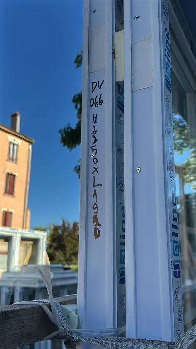 Porte fenêtre pvc blanc 2 vantaux avec deux fixes - photo 2