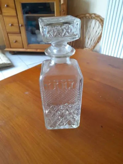 Carafe en verre pour wisky , liqueur - photo 2