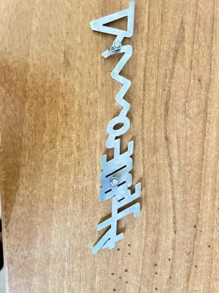 Logo ferrari 308 gt4 - Équipements Auto - Nice (06000)