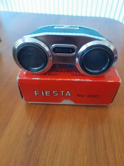 Ancienne paire de jumelle fiesta 300 -n°9 - Collection - Saint-Satur (18300)