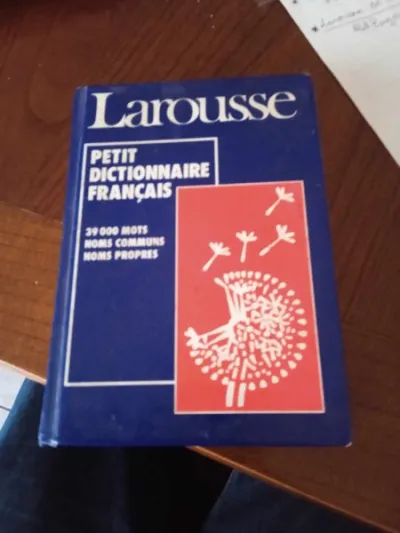 Livre " petit dictionnaire français " - Livres - Saint-Satur (18300)