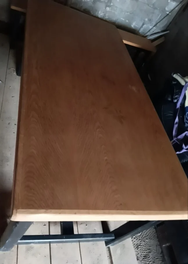 Table et banc - Meubles - Chambray-lès-Tours (37170)