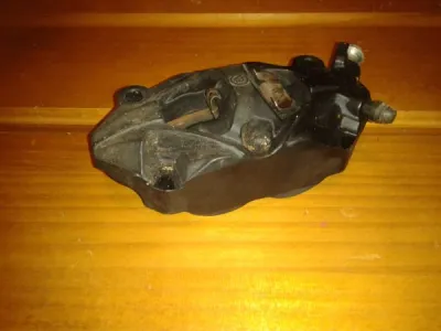 Étriers de frein avant gauche suzuki gs1000s 2021 - photo 3