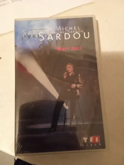 Vhs "michel sardou" - CD, DVD & Vinyles - Saint-Satur (18300)