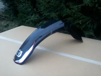 Garde boue avant neuf husqvarna 125 wre 1998 - photo 2