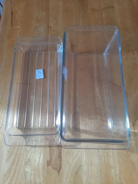 Plat en verre pirex avec couvercle - Collection - Saint-Satur (18300)