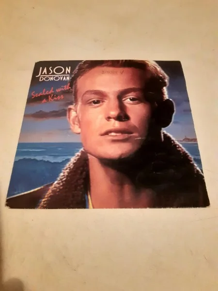 45 t jason donavan "sealed with the kiss" - CD, DVD & Vinyles - Saint-Satur (18300)