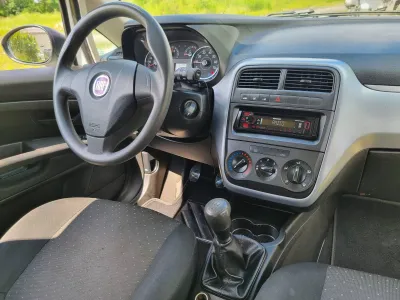 Fiat Punto 2009 3portes 156593km 1.3jtd 70cv pack - photo 4