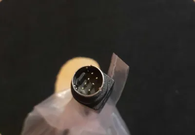 Câble / cordon s-video 7 broches vers 3 rca - photo 2