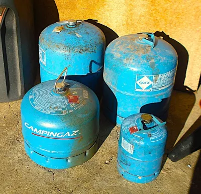 Bouteilles camping gaz type 907, 904, et 901 vides - photo 2