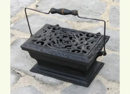 Chaufferette en fonte - Collection - Maule (78580)