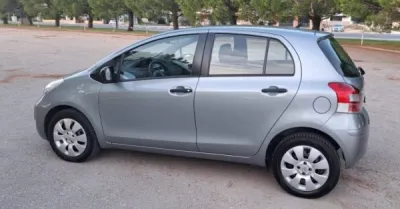 Toyota yaris - photo 2