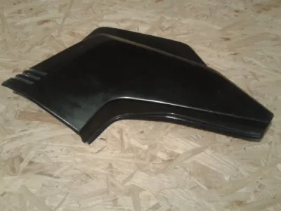 Cache latéral droit suzuki 400 gsxs 1985 - photo 4