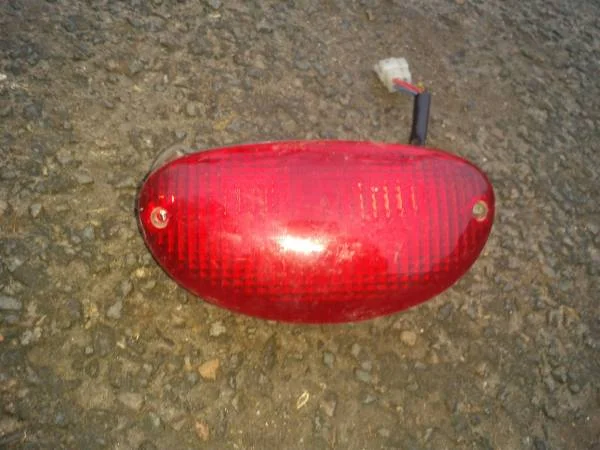 Feu arriére yamaha 850 tdm 1997 - Équipements Moto - Verberie (60410)