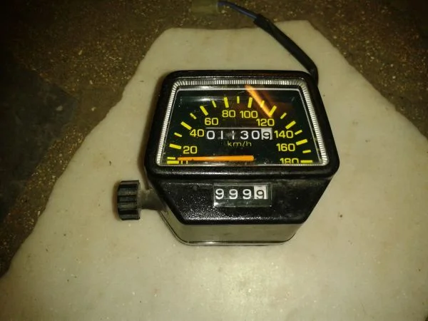 Compteur yamaha 600 xt 1997 - Équipements Moto - Nancy (54000)