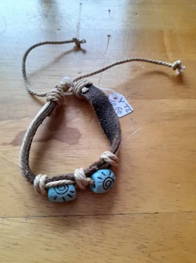 Bracelet tibétain en cuir et os n°3 - Bijoux & Montres