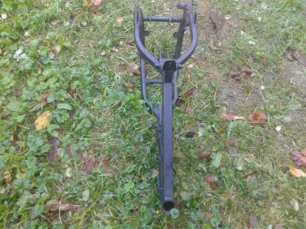 Cadre cpi 50cc supermotard 2006 - Équipements Moto - Rully (60810)