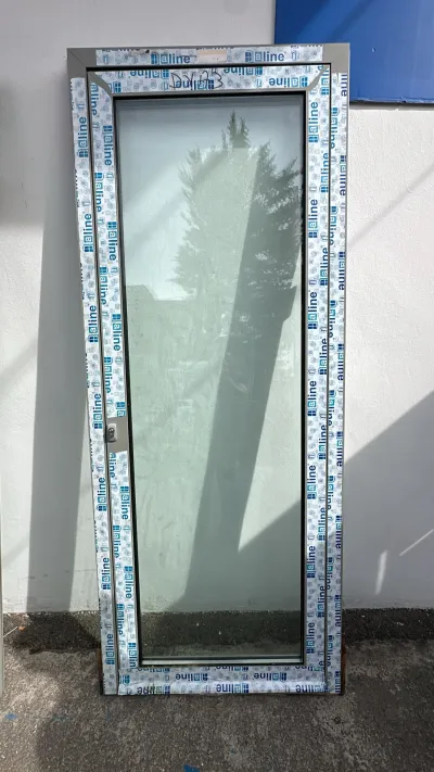 Porte fenêtre un vantail en alu H 2340 / L 930 - Bricolage