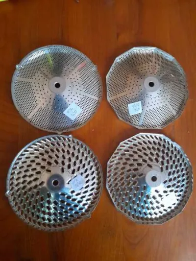 Lot 4 disques pour moulin à légumes - photo 2