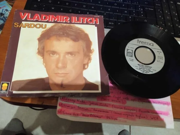 45t " sardou " - CD, DVD & Vinyles - Saint-Satur (18300)