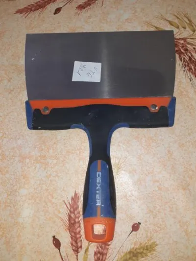 Spatule à platre dexter - Bricolage - Saint-Satur (18300)
