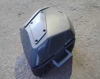 Sacoche droite yamaha tracer 9 gt 2026 - photo 2