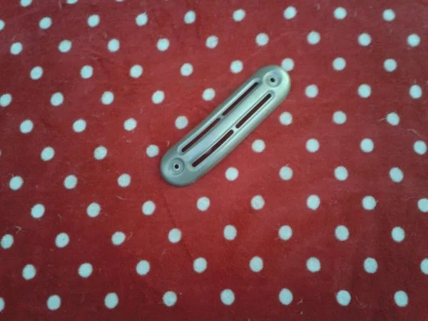 Grille échappement scooter suzuki 125 sixteen 2014 - Équipements Moto - Compiègne (60200)