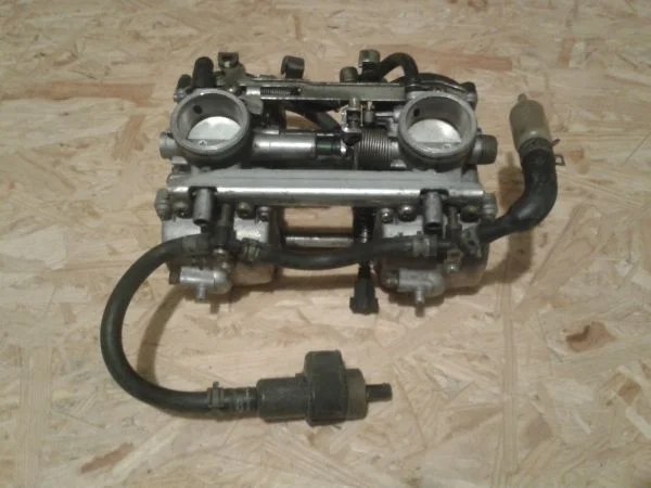 Rampe carburateur kawasaki 500 gpz 2001 - Équipements Moto - Marignane (13700)