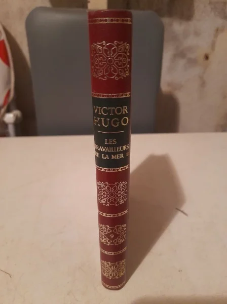 Livre victor hugo " les travailleurs de la mer ii - Livres - Saint-Satur (18300)
