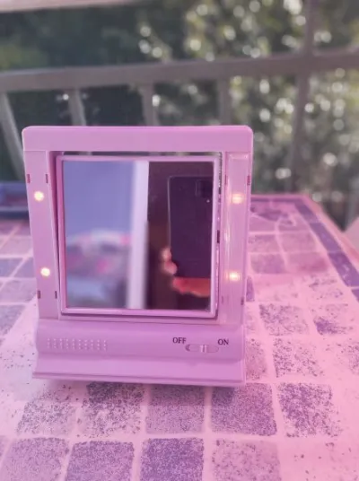 Petit miroir lumineux inclinable sur pied - photo 3