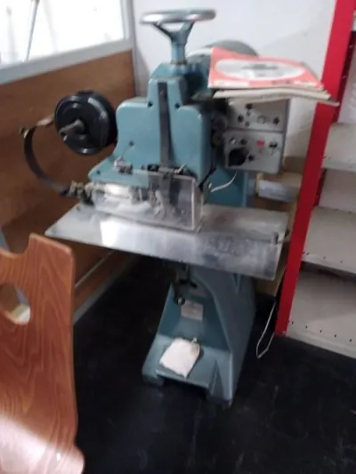 Piqueuse agrafeuse industrielle zd2-sr supra matre - photo 2