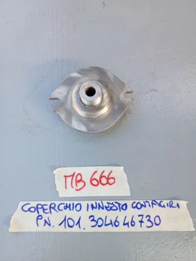 Couvercle raccord compte-tours Maserati Mistral - Équipements Auto - Nice (06000)