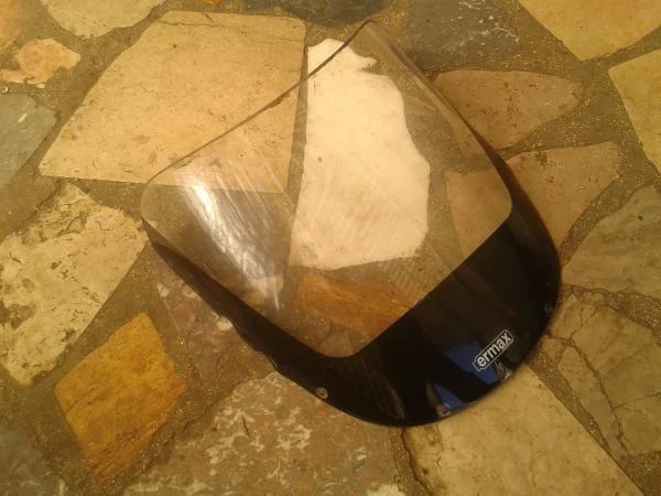 Bulle ermax kawasaki zx6r 1998 - Équipements Moto - Nancy (54000)