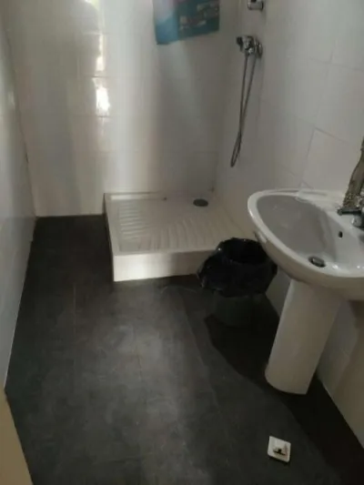 Vasques, laves main, wc, receveurs de douche - photo 2