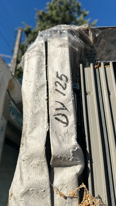 Fenêtre deux vantaux en alu champagne - Bricolage