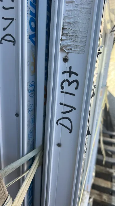 Fenêtre pvc blanc un vantail Haut 1430 / Larg 970 - photo 2