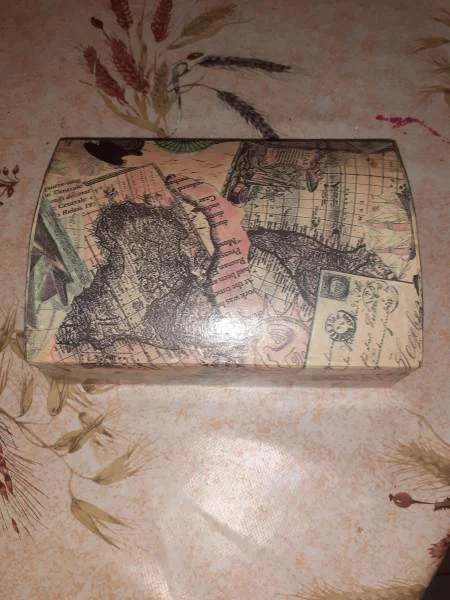 Boite à bijoux en carton - Bijoux & Montres - Saint-Satur (18300)