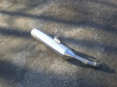 Silencieux droit yamaha 1300 fjr 2007 - photo 3