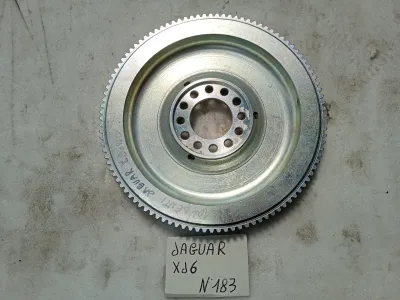 Volant moteur pour Jaguar XJ6 - Équipements Auto - Nice (06300)