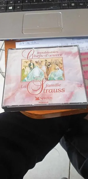 Cd " la famille strauss " - photo 3